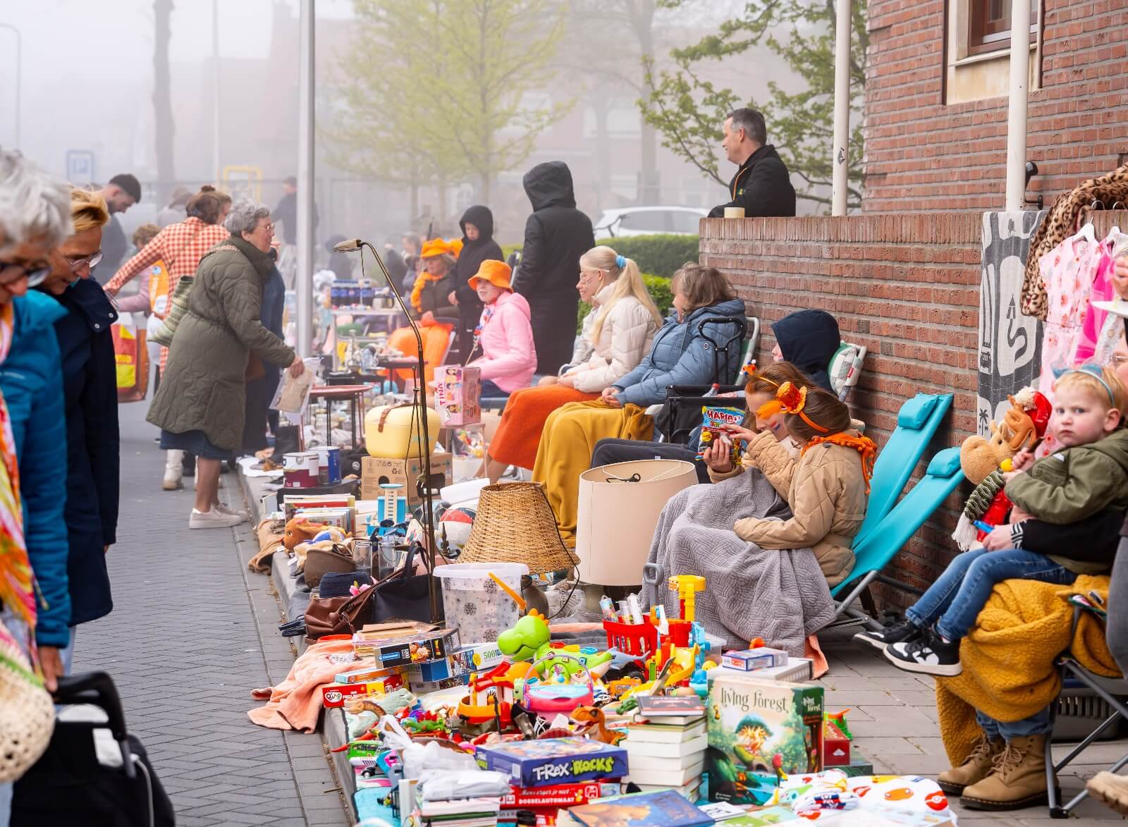 Koningsdag op Urk (bron & (C) koningsdagurk.nl)